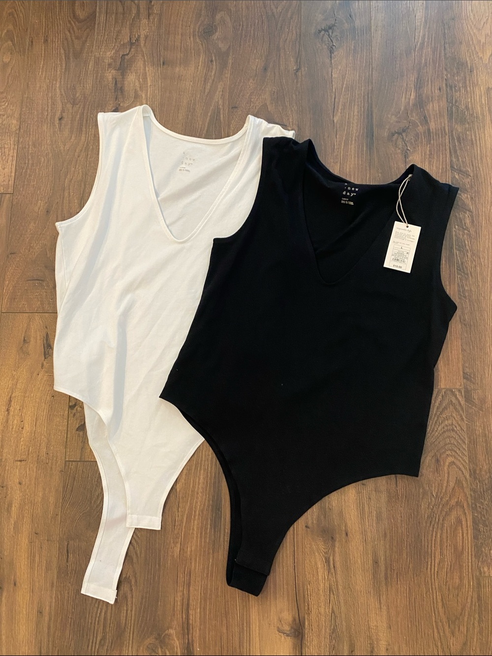 Set of 2- deep V-Neck Bodysuits - Black & White